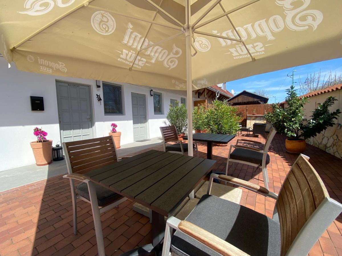 Bed and Breakfast Szkita Panzio Balatonmáriafürdő Esterno foto